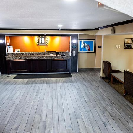 MainStay Suites Coralville Extérieur photo