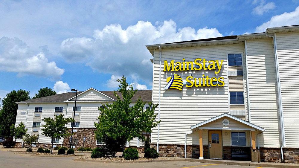 MainStay Suites Coralville Extérieur photo
