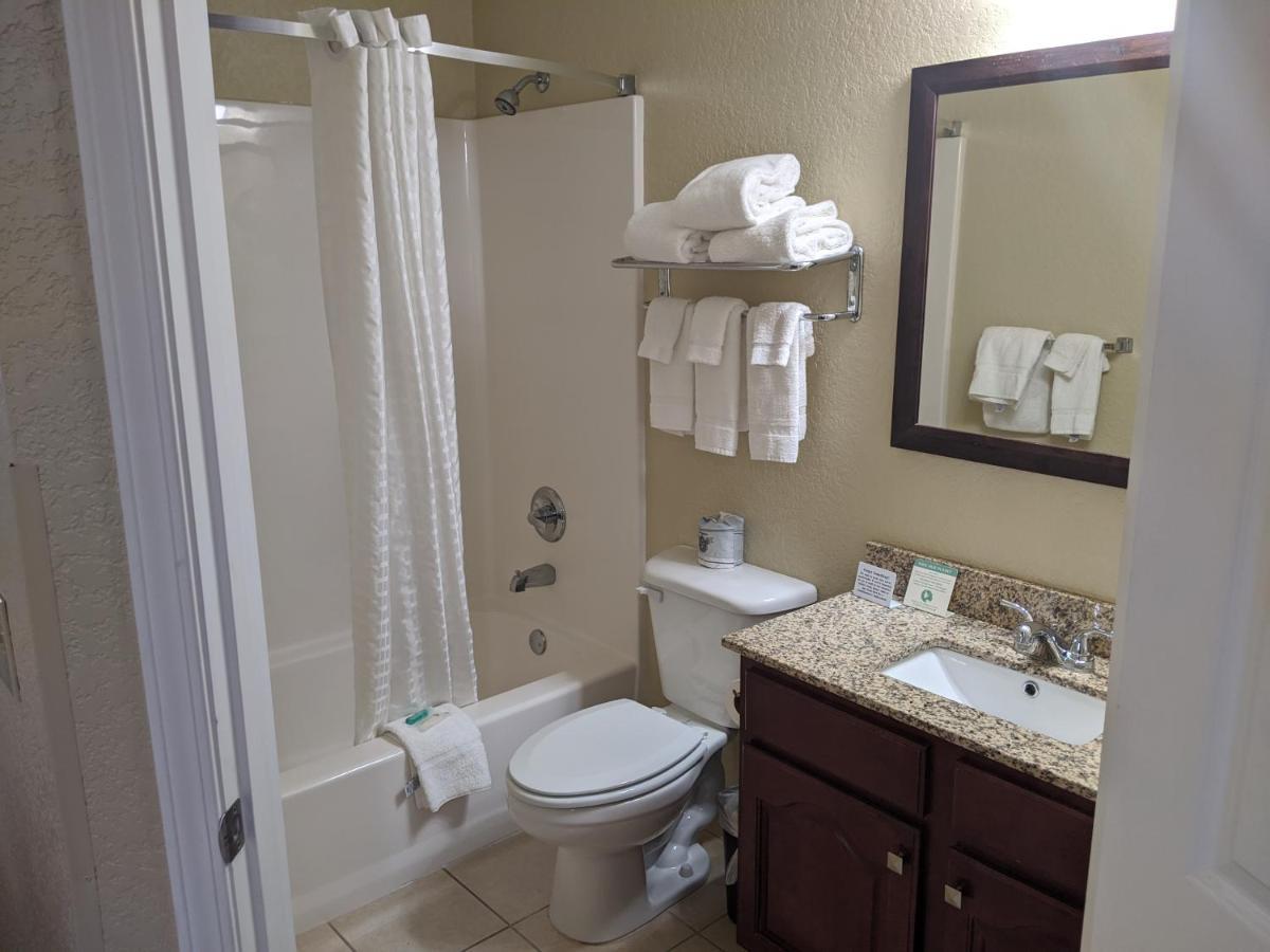 MainStay Suites Coralville Extérieur photo