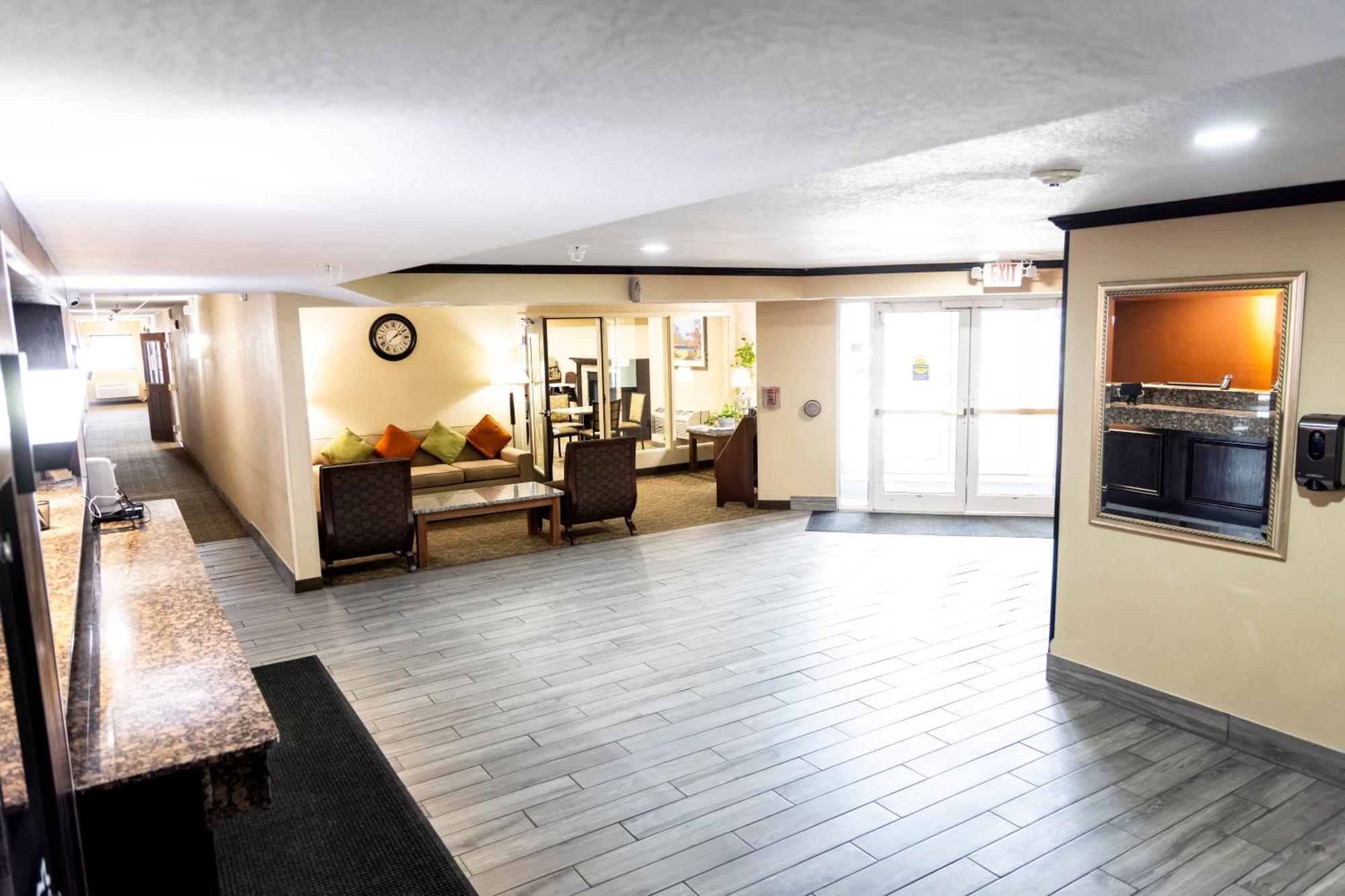 MainStay Suites Coralville Extérieur photo