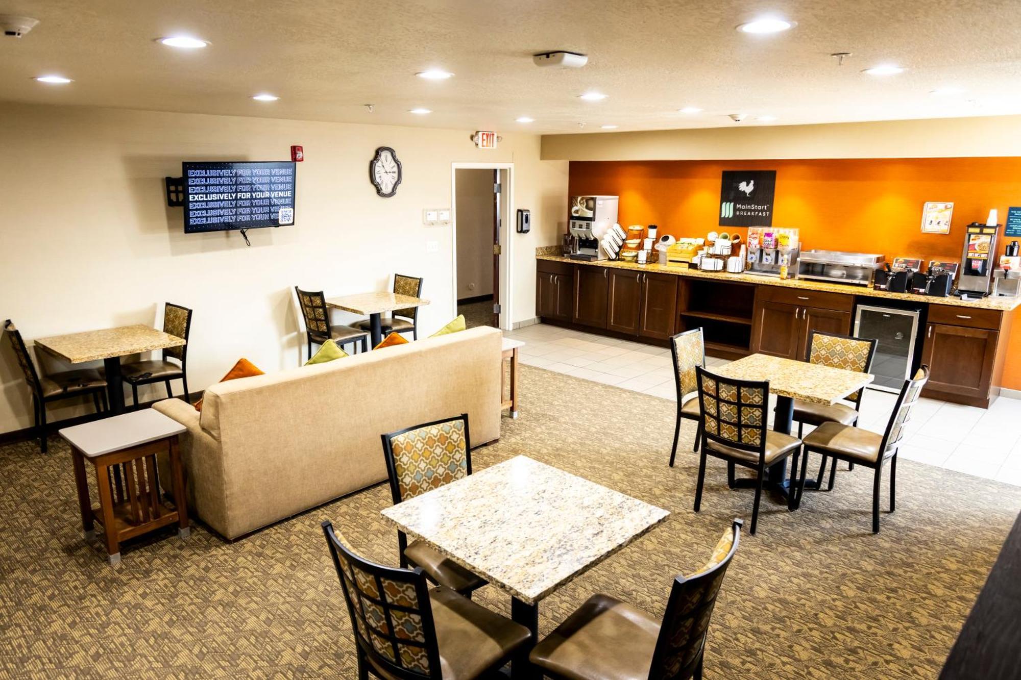 MainStay Suites Coralville Extérieur photo
